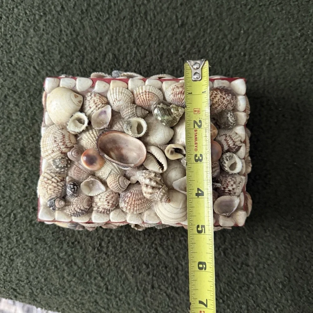 Vtg Seashell Jewelry Trinket Box Chest Decor Boho Nautical Handmade 6.5